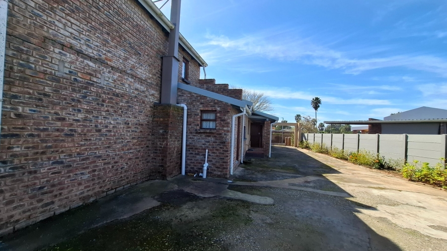 3 Bedroom Property for Sale in Heidelberg Western Cape